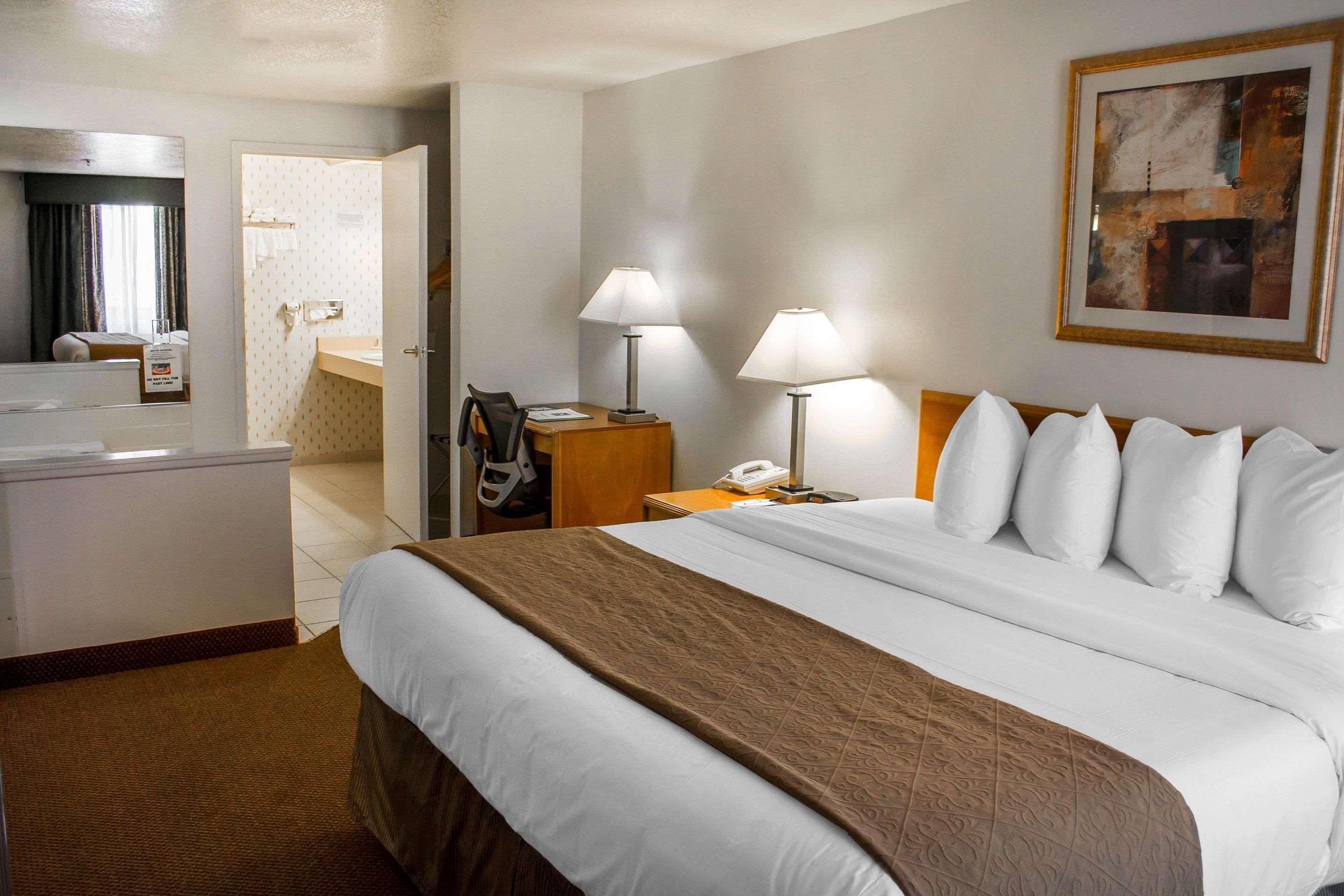 Quality Inn & Suites Longview Kelso Exterior foto